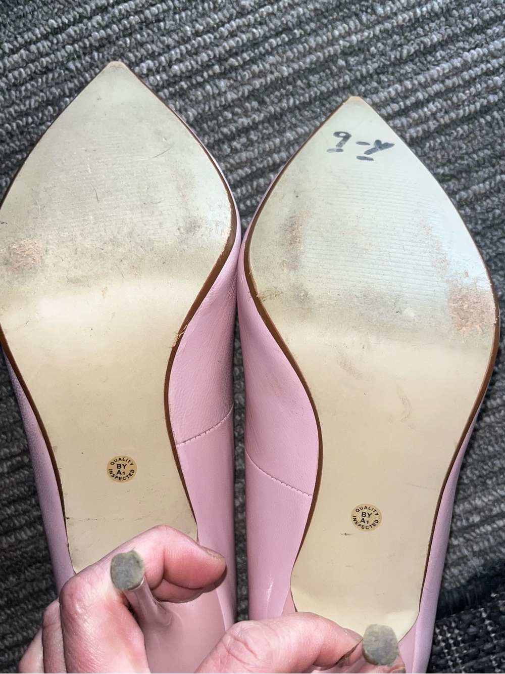 Worthington Pink Pointed Toe Pumps - Picture 3 of 14